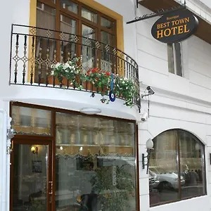 Town 3* Istanboel